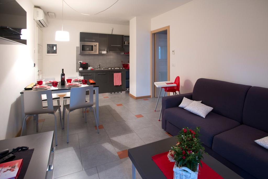 Lacroma Aparthotel Grado Pokoj fotografie